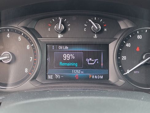 Used 2021 Buick Encore Preferred image 22