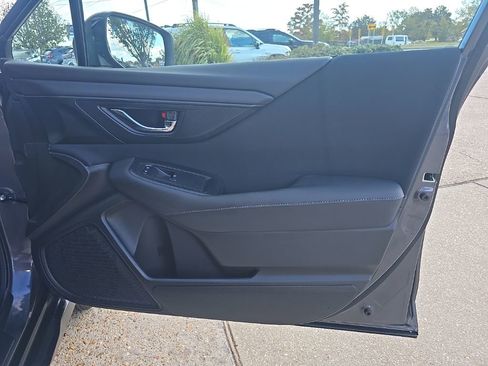 Certified 2025 Subaru Outback Premium image 41