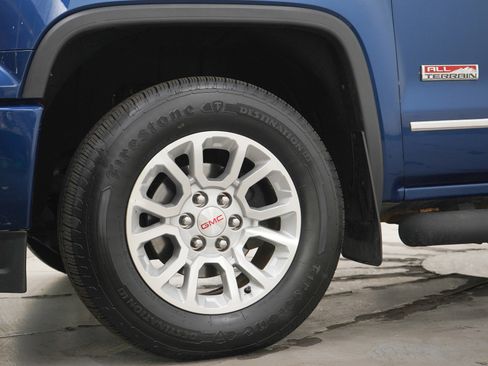 Used 2015 GMC Sierra 1500 SLE w/ All-Terrain Package image 29