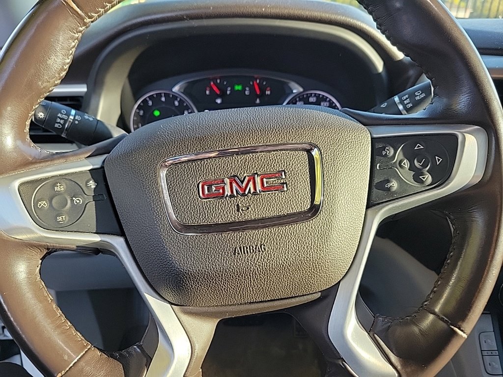 Used 2018 GMC Acadia SLT FWD image 10
