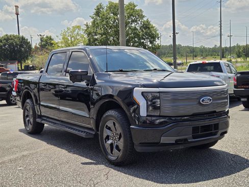 Certified 2023 Ford F150 Lightning Lariat w/ Equipment Group 511A High AWD/4WD image 3