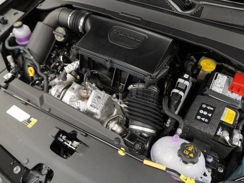 New 2026 Jeep Compass Latitude AWD/4WD image 38