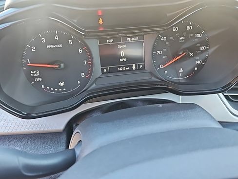 Used 2024 Chevrolet Trax LS w/ LS Convenience Package image 12