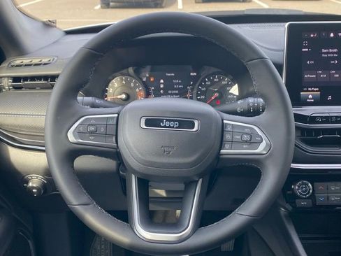 New 2026 Jeep Compass Latitude image 23