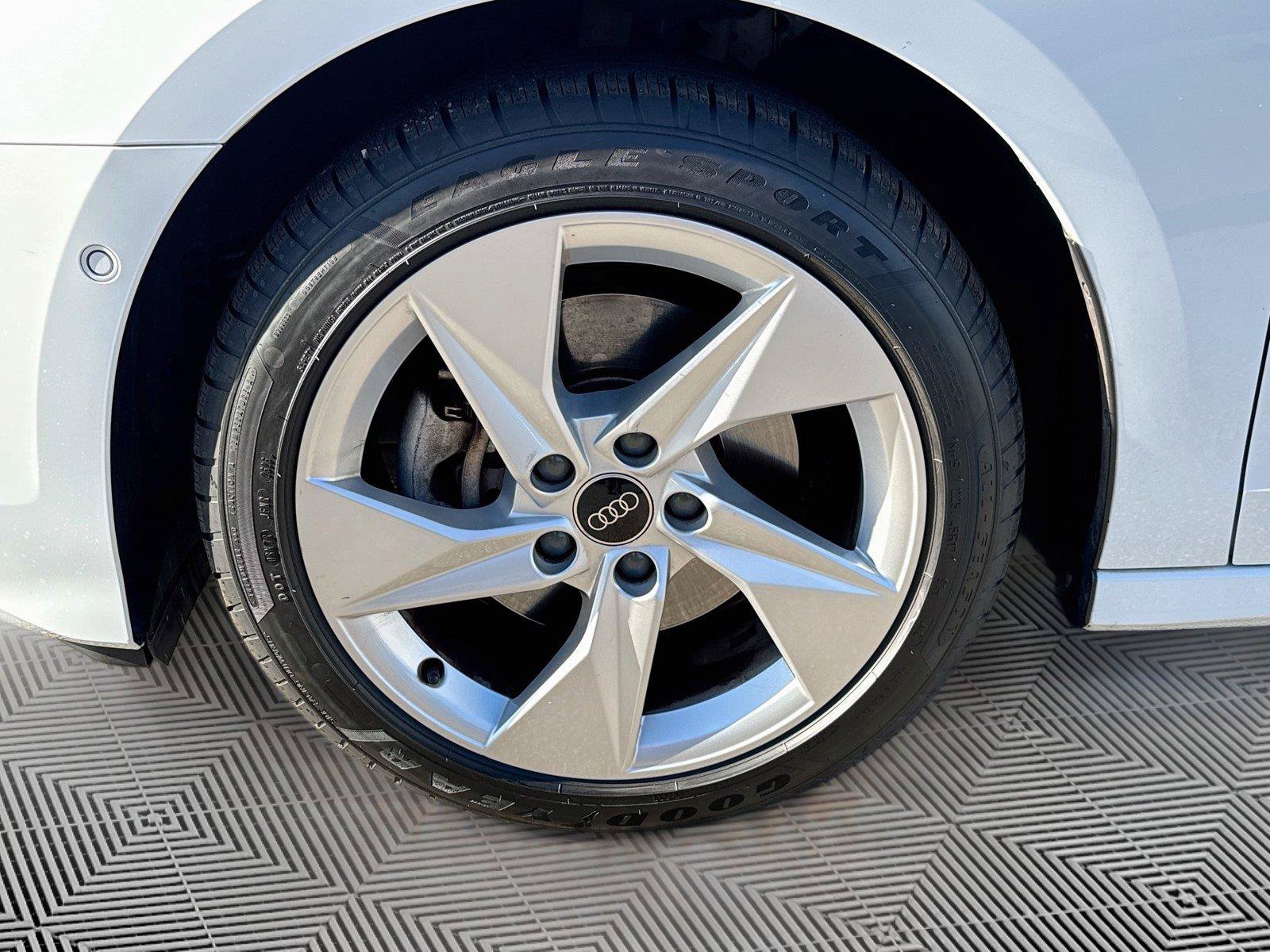 Certified 2024 Audi A3 2.0T Premium FWD image 32