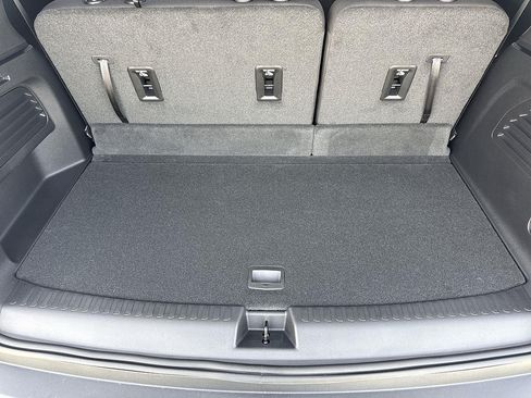 New 2026 GMC Acadia Elevation FWD image 27