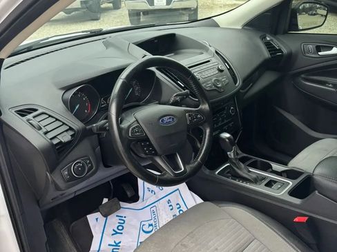 Used 2017 Ford Escape SE w/ SE Sport Appearance Package AWD/4WD image 11