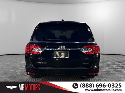 Used 2019 Honda Odyssey Touring image 4