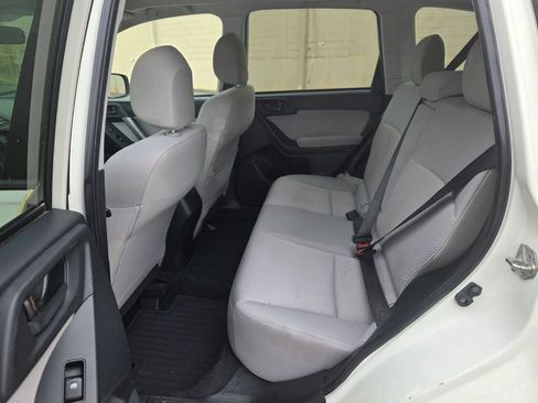 Used 2015 Subaru Forester 2.5i Premium w/ All-Weather Package AWD/4WD image 14