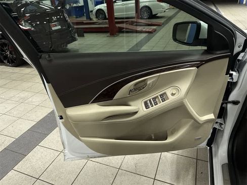 Used 2015 Buick LaCrosse Premium w/ Driver Confidence Package #1 image 30