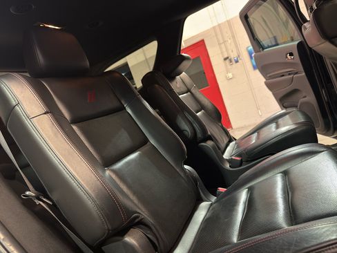 Used 2021 Dodge Durango R/T w/ Blacktop Package AWD/4WD image 28