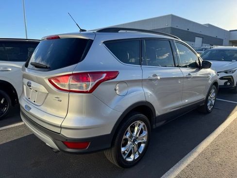 Used 2016 Ford Escape SE w/ SE Leather Comfort Package AWD/4WD image 3