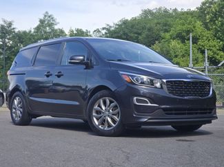 Used 2020 Kia Sedona EX FWD video 1