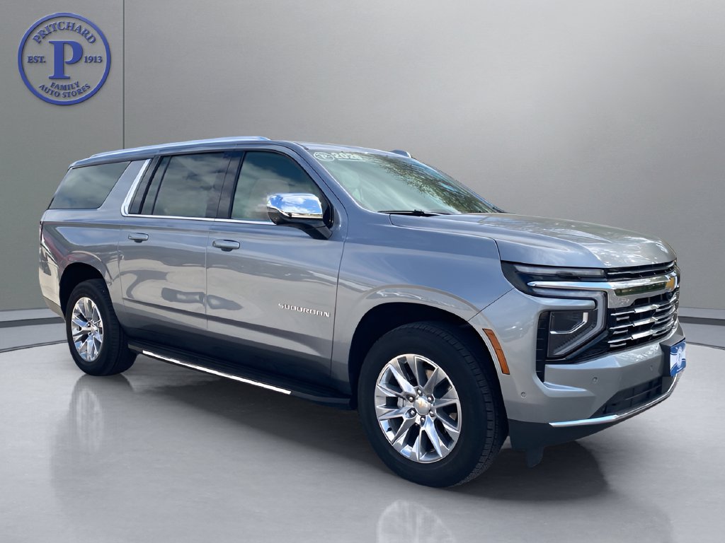 Used 2026 Chevrolet Suburban Premier w/ Sun And Tow Package AWD/4WD image 1