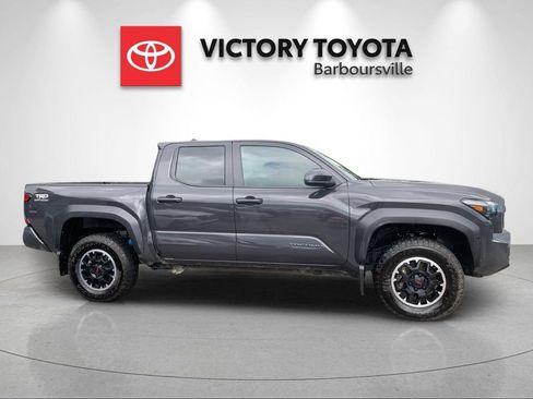 Used 2026 Toyota Tacoma TRD Off-Road AWD/4WD image 6