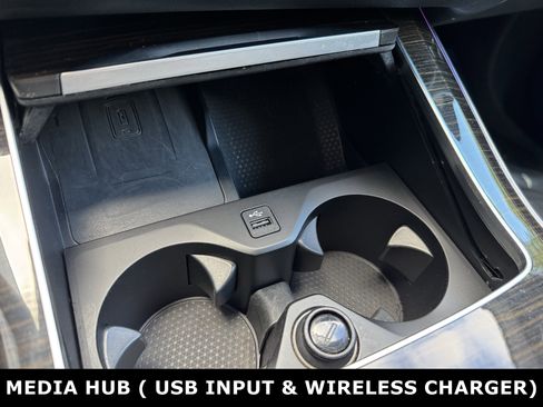 Used 2019 BMW X5 xDrive40i w/ Premium Package 2 image 9