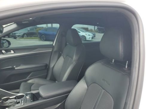 Used 2023 Kia K5 GT-Line image 14