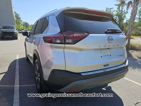 Used 2023 Nissan Rogue SV w/ SV Premium Package AWD/4WD image 7