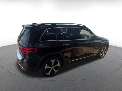 Used 2025 Mercedes-Benz GLB 250 image 14
