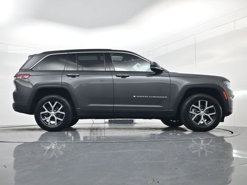 Used 2024 Jeep Grand Cherokee Limited w/ Trailer Tow Package AWD/4WD image 60