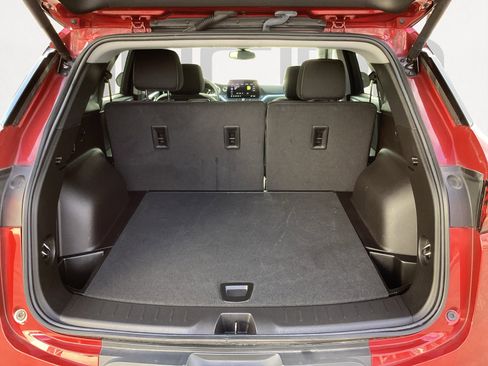 Used 2024 Chevrolet Blazer LT w/ Convenience Package image 16