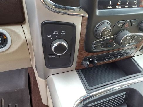 Used 2018 RAM 2500 Laramie image 33