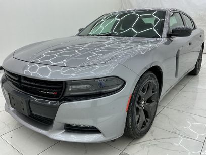 Used 2017 Dodge Charger SXT w/ Rallye Group