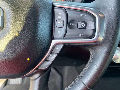 Used 2025 RAM 1500 Laramie image 40