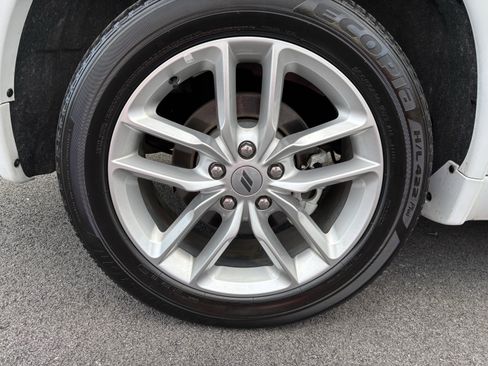 Used 2024 Dodge Durango GT image 9