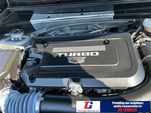 Used 2023 Cadillac XT4 Premium Luxury w/ Enhanced Visibility Package image 12