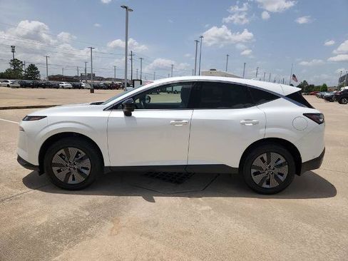 Certified 2025 Nissan Murano SL w/ Cargo Package AWD/4WD image 8