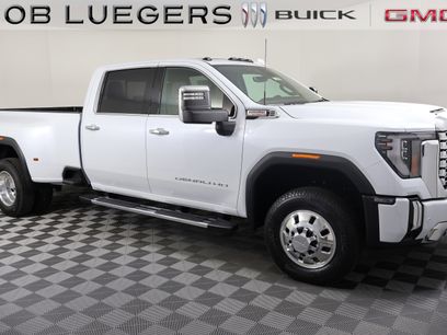 New 2026 GMC Sierra 3500 Denali w/ Denali Reserve Package