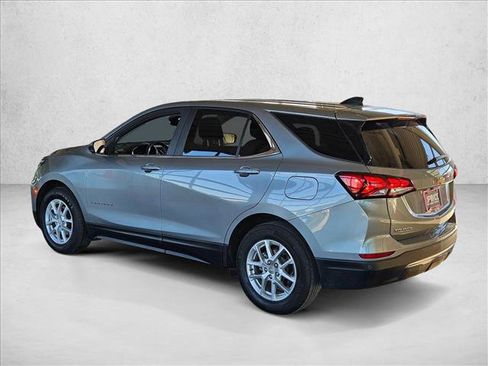 Used 2024 Chevrolet Equinox LT image 8