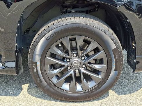 Certified 2023 Lexus GX 460 Premium w/ Premium Package AWD/4WD image 8