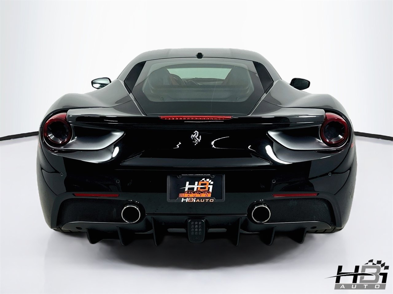 Used 2016 Ferrari 488 GTB RWD image 6