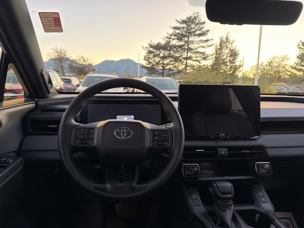 Used 2026 Toyota RAV4 XSE w/ Weather Package AWD/4WD image 22