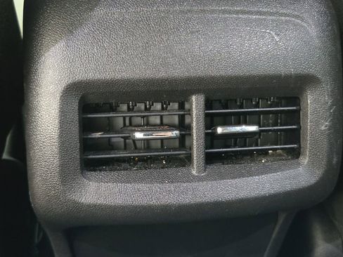 Used 2024 Chevrolet Equinox LS FWD image 26