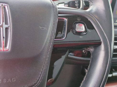 Used 2022 Lincoln Aviator Reserve w/ Elements Package Plus AWD/4WD image 21