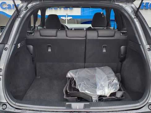 Certified 2022 Honda HR-V Sport image 7