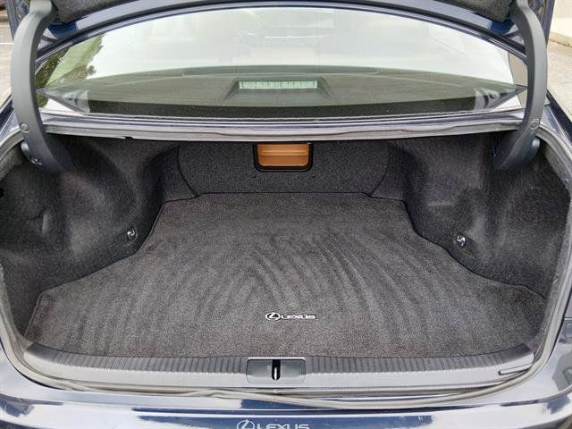 Used 2016 Lexus ES 350 w/ Navigation System Package FWD image 11