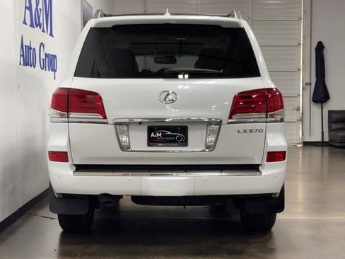 Used 2013 Lexus LX 570 LX 570 Sport Utility 4D image 5
