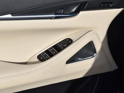 Certified 2025 INFINITI QX60 Luxe image 27