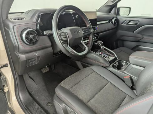 Used 2024 Chevrolet Colorado Z71 w/ LPO, Dark Essentials Package AWD/4WD image 11