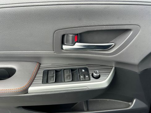 Used 2022 Toyota Sienna XSE image 15