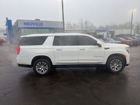 Certified 2022 GMC Yukon XL Denali image 3