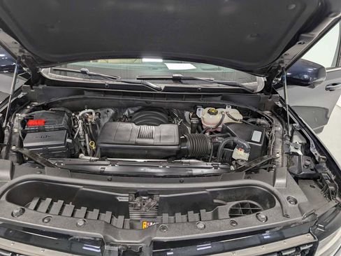 Certified 2021 Cadillac Escalade Premium Luxury image 16