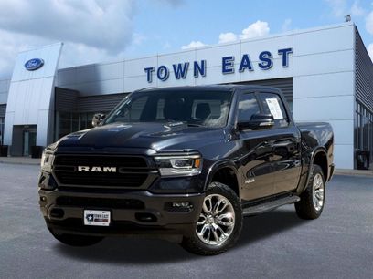 Used 2020 RAM 1500 Laramie w/ Sport Appearance Package