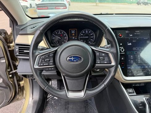 Used 2023 Subaru Outback Premium AWD/4WD image 20