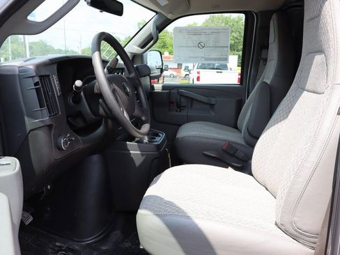 New 2025 Chevrolet Express 2500 w/ Driver Convenience Package image 4