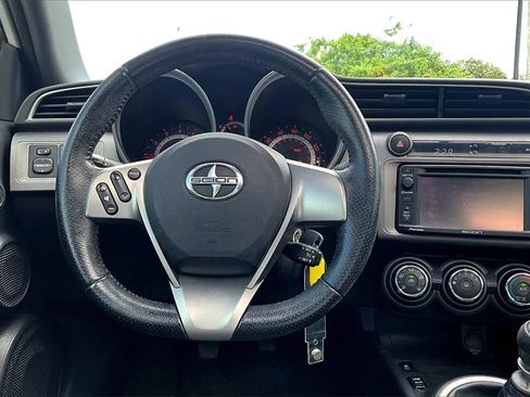 Used 2014 Scion tC 10 Series image 5